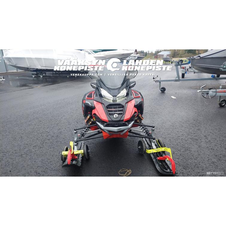 Lynx Xterrain RE 900 ACE TURBO R