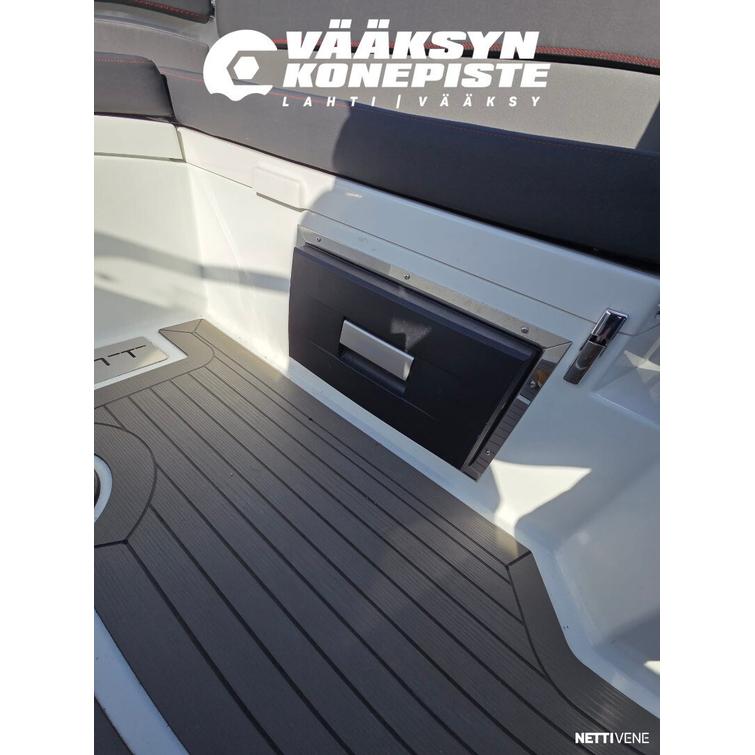 AMT 210 DC + Honda BF200