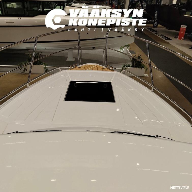 Aquador 250 HT + Mercury V250 V8