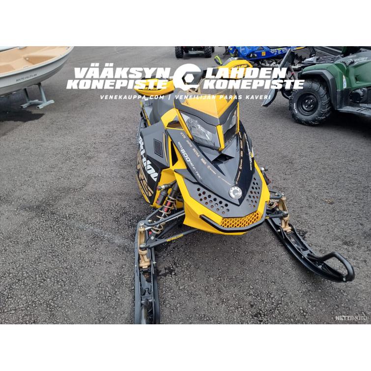 Ski-Doo MX Z