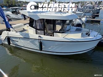 Quicksilver Captur 705 Pilothouse + Mercury F200 XL EFI DTS V6