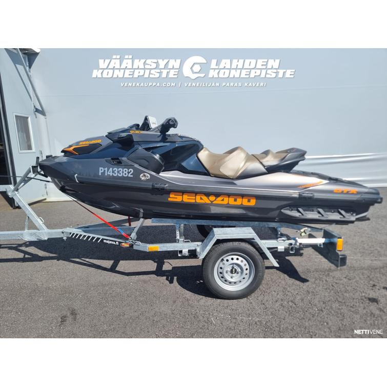 Sea-Doo GTX 230