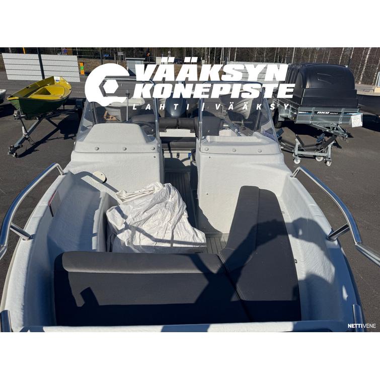 Suvi 4540 DUO + Yamaha F30 BETL