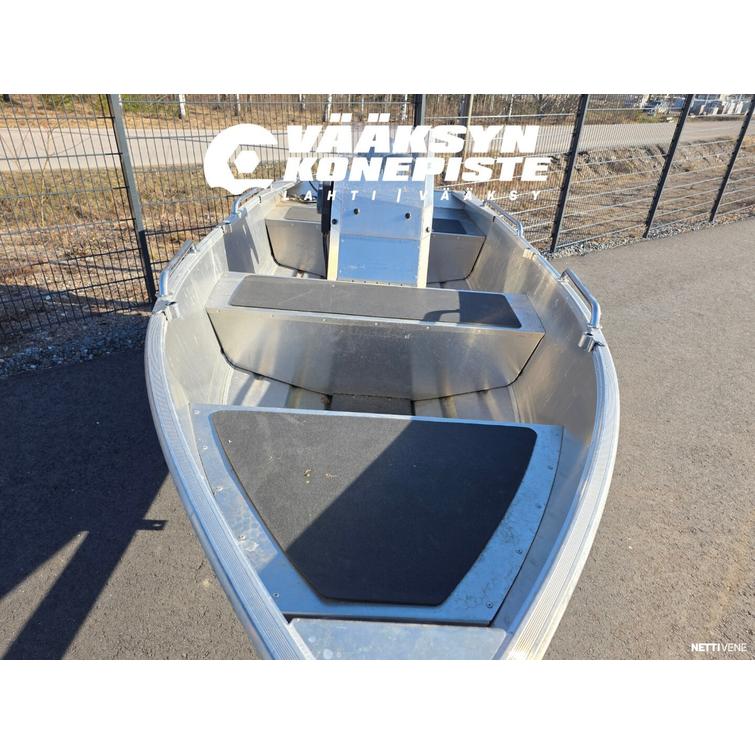 Buster Mini Sport + Yamaha 9,9