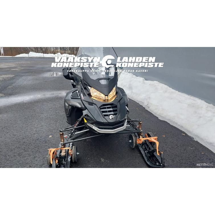 Lynx Commander 900ACE TURBO 2025