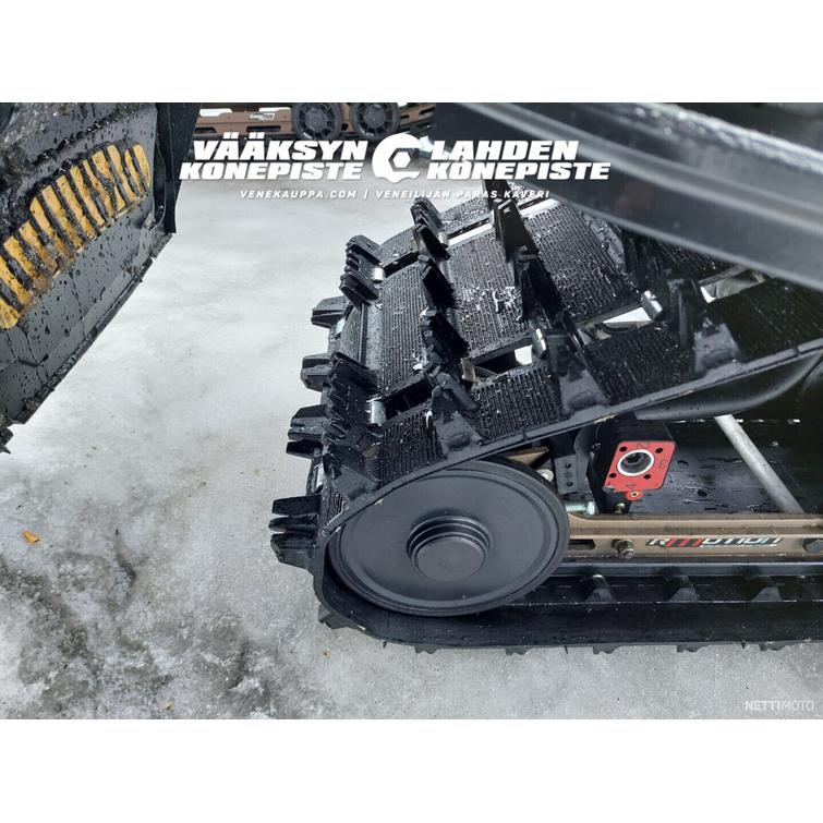 Ski-Doo MX Z Männät ja matto vaihdettu !!