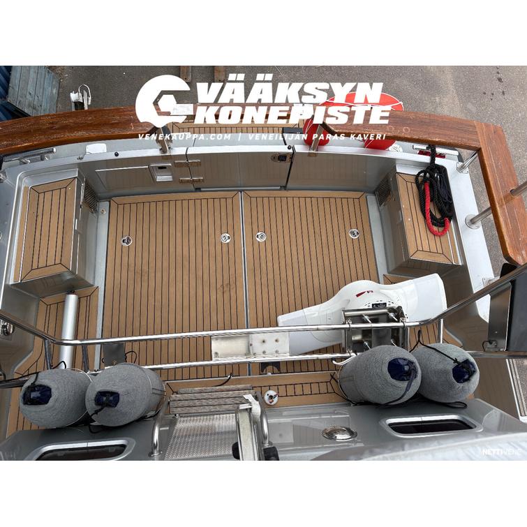 Targa 31 + Volvo Penta D4