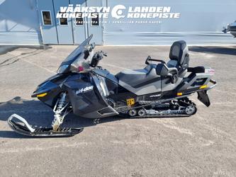 Ski-Doo Grand Touring