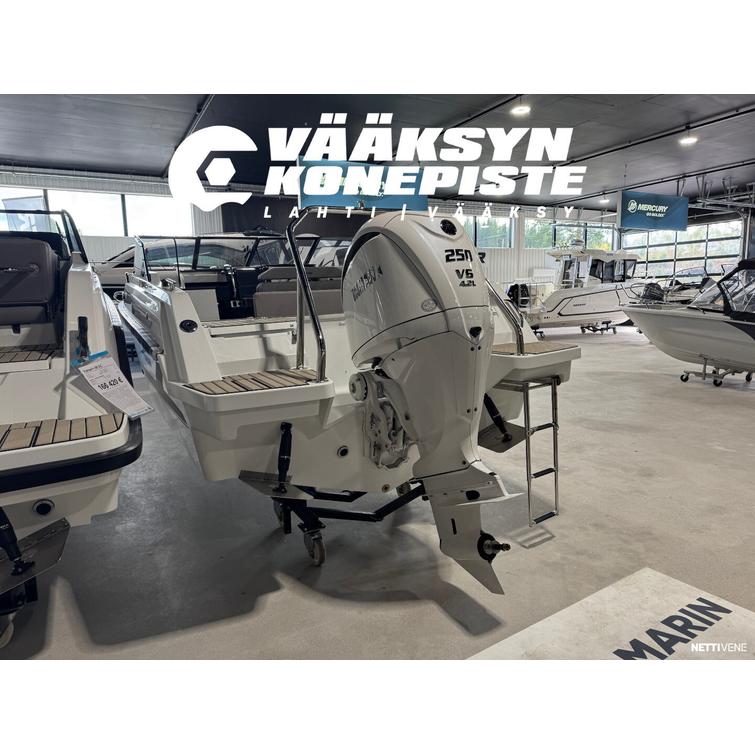 Yamarin 67 DC + Yamaha F250XSB2