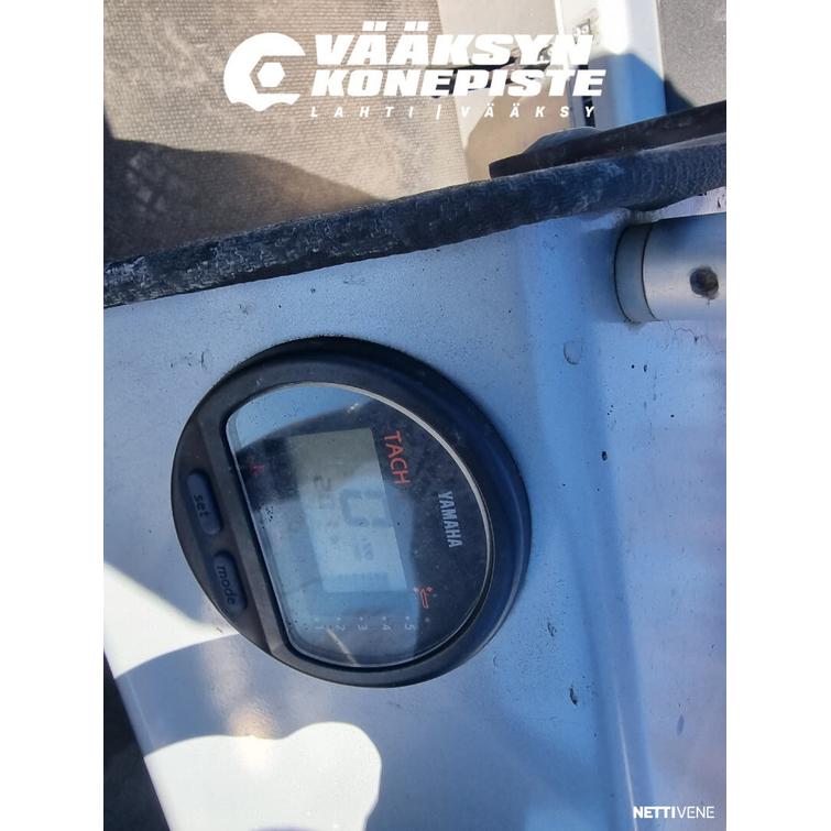 Buster S + Yamaha F40