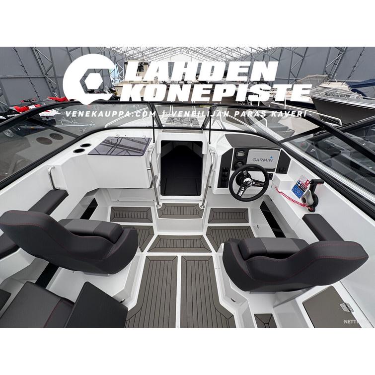 AMT 210 DC VARATTU + Yamaha F150