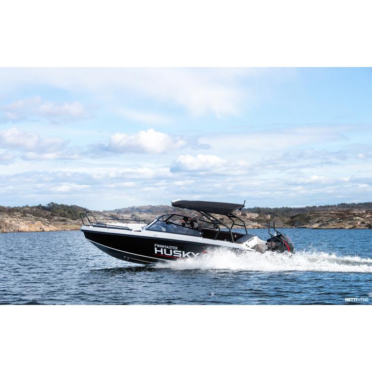 Finnmaster Husky R8 + Mercury V300 XL AM ES V8