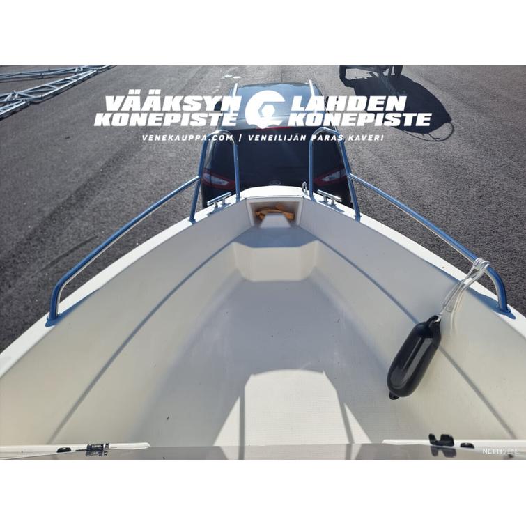 Buster LE + Yamaha F70