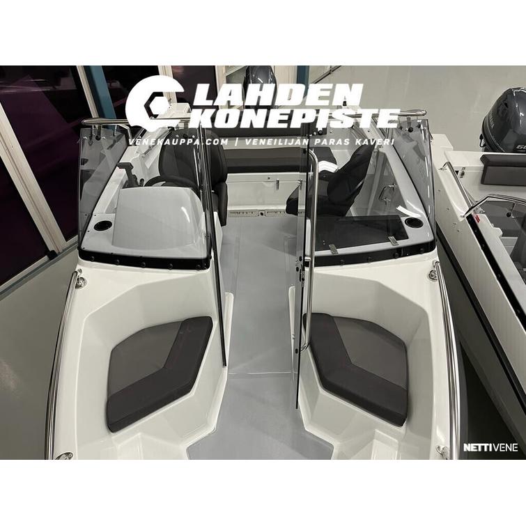 AMT 165 BR + Yamaha F50