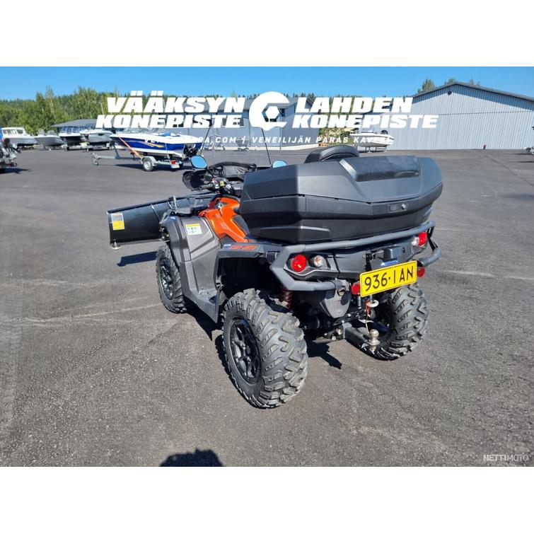 Can-Am Outlander Max + TELASARJA