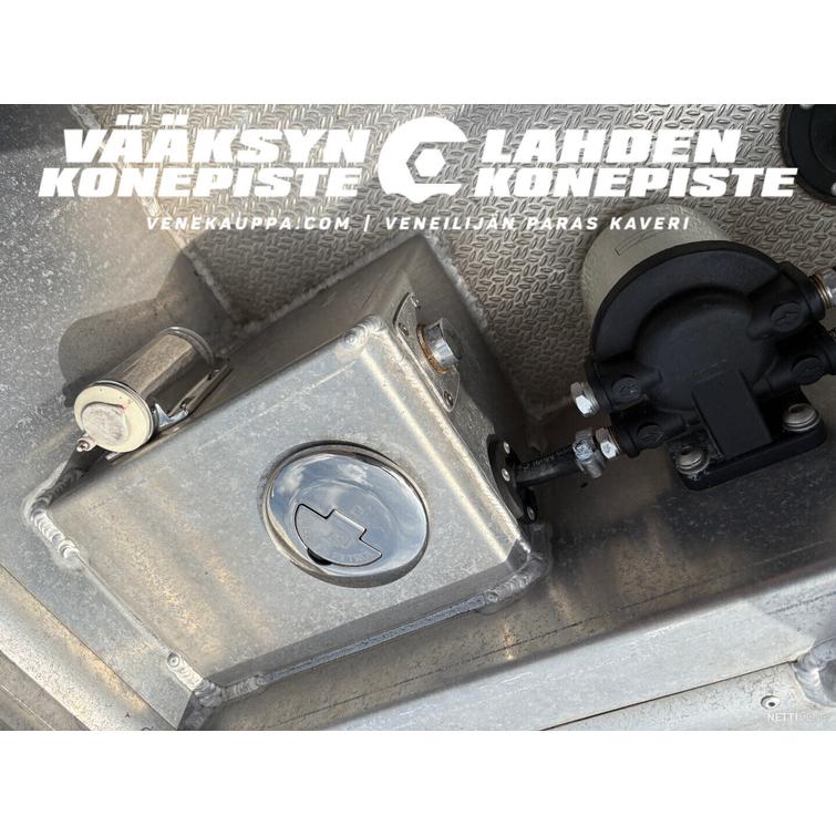 Master PRO 500 + Mercury F50 ELPT EFI