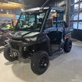 Can-Am Traxter XU HD9 T1b + BRP HYTTIPAKETTI