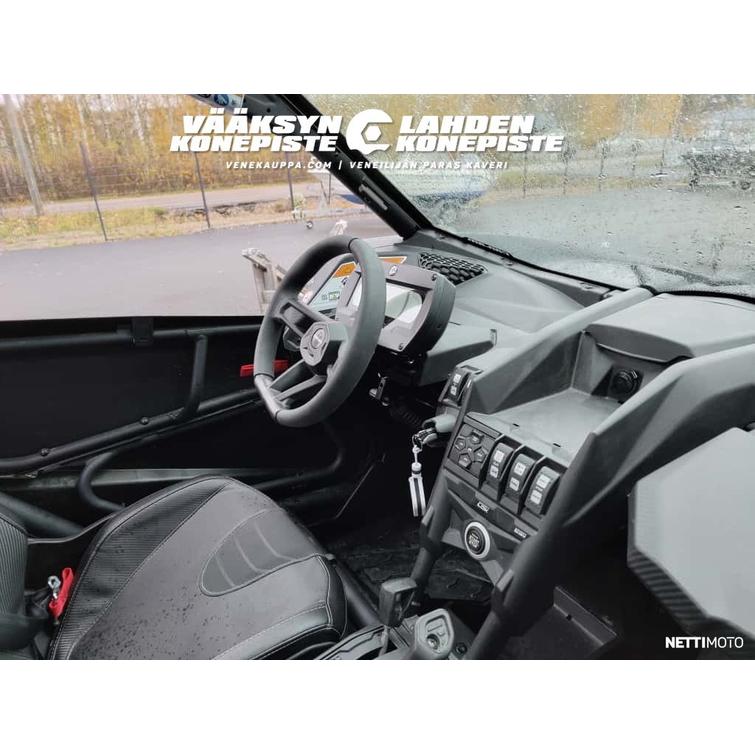 Can-Am Maverick X RS SAS Turbo RR