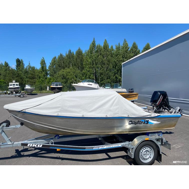 Buster XSR + Mercury F20