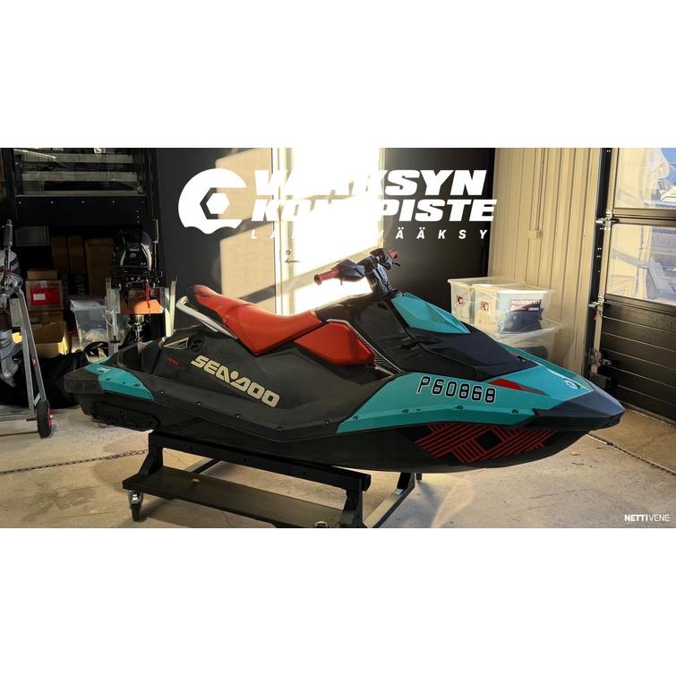Sea-Doo Spark Trixx 2up