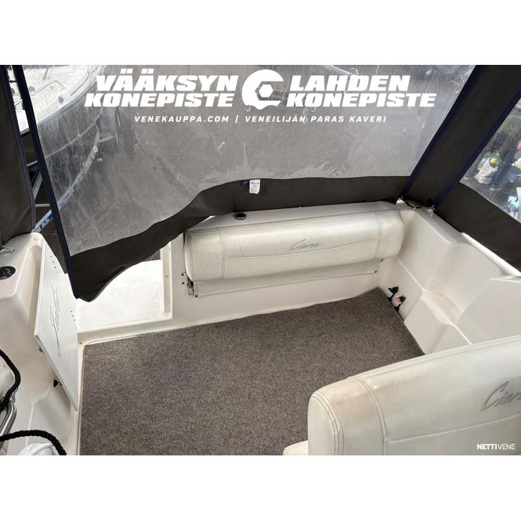 Bayliner 2355 Ciera Sunb + MerCruiser 4,3 EFI
