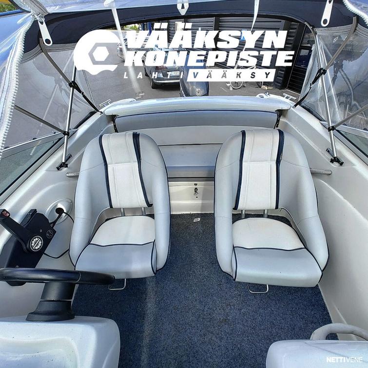 Bella 512 Excel + Evinrude 90