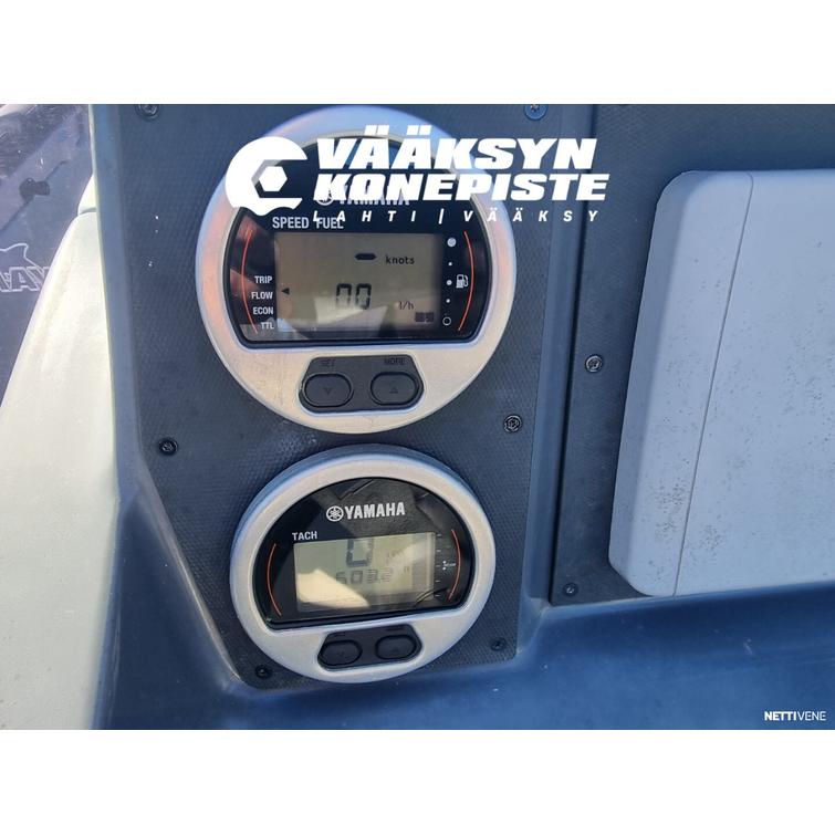 Yamarin Cross 64 BR + Yamaha F175