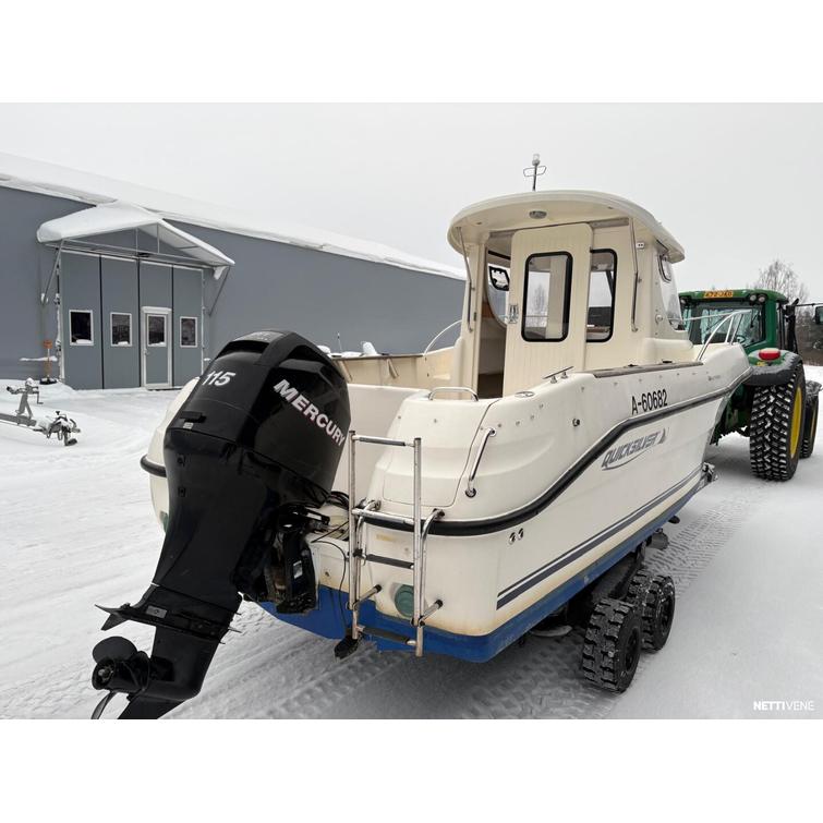 Quicksilver PH 640 + Mercury F115