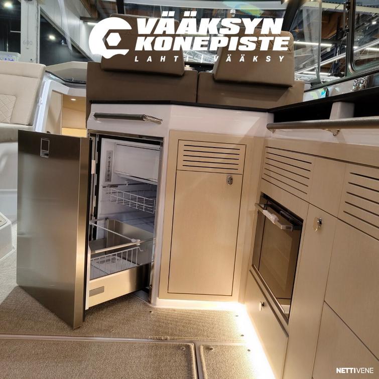 Aquador 400 HT + Mercury Diesel  270 HP V6