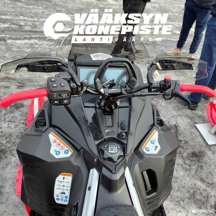 Lynx Brutal RE 500mm 850 E-TEC 3900mm, 10.25in.Touchscr. Display