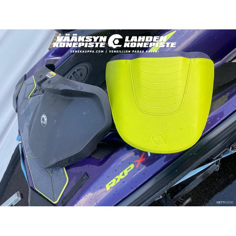 Sea-Doo RXP-XRS 300