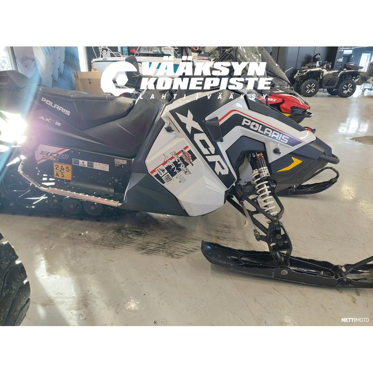 Polaris Axys 800 XCR