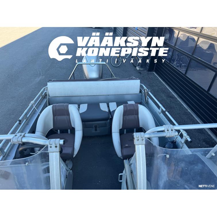 Buster X + Honda BF 75