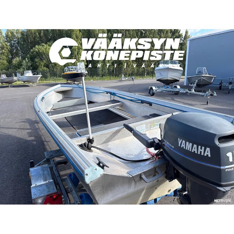 Buster XS + Yamaha F15