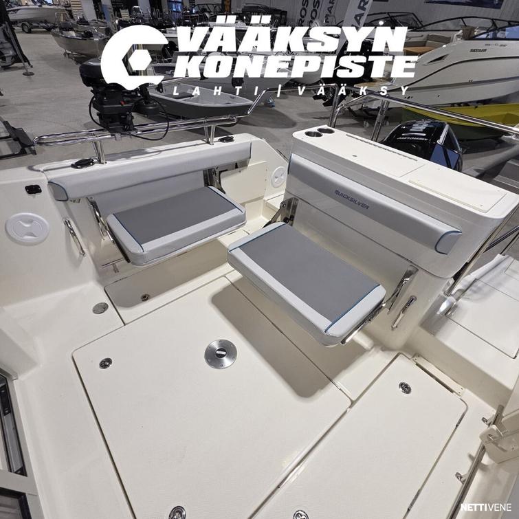 Quicksilver Captur 705 Pilothouse + Mercury F200 XL EFI DTS V6