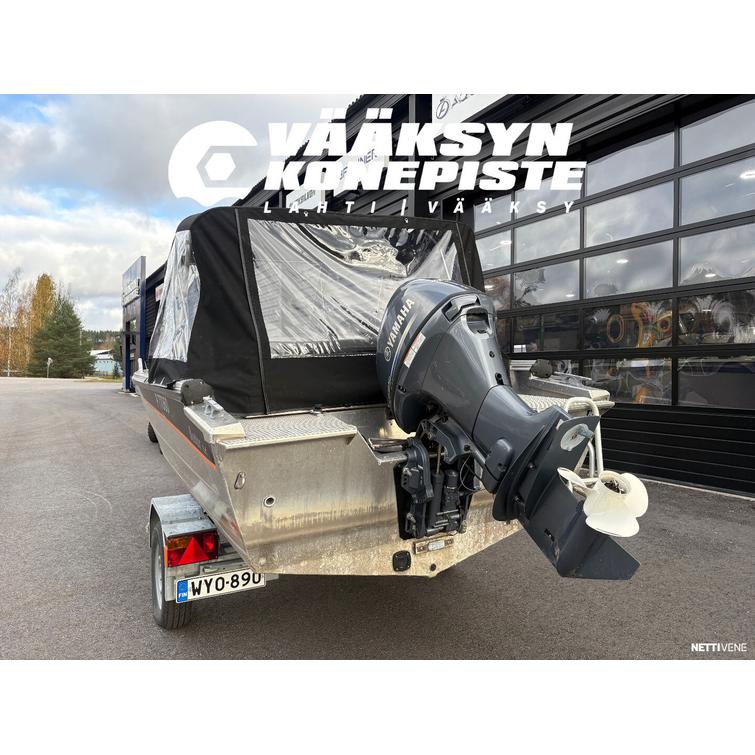 Buster M2  + Yamaha F40 FETL