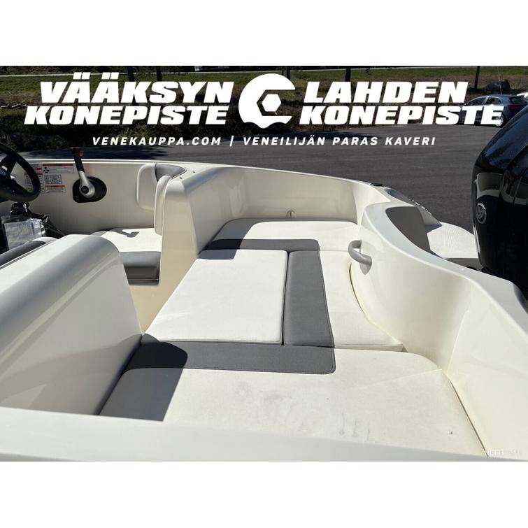 Bayliner Muu malli E16 Elemen + Mercury F80 ELPT EFI