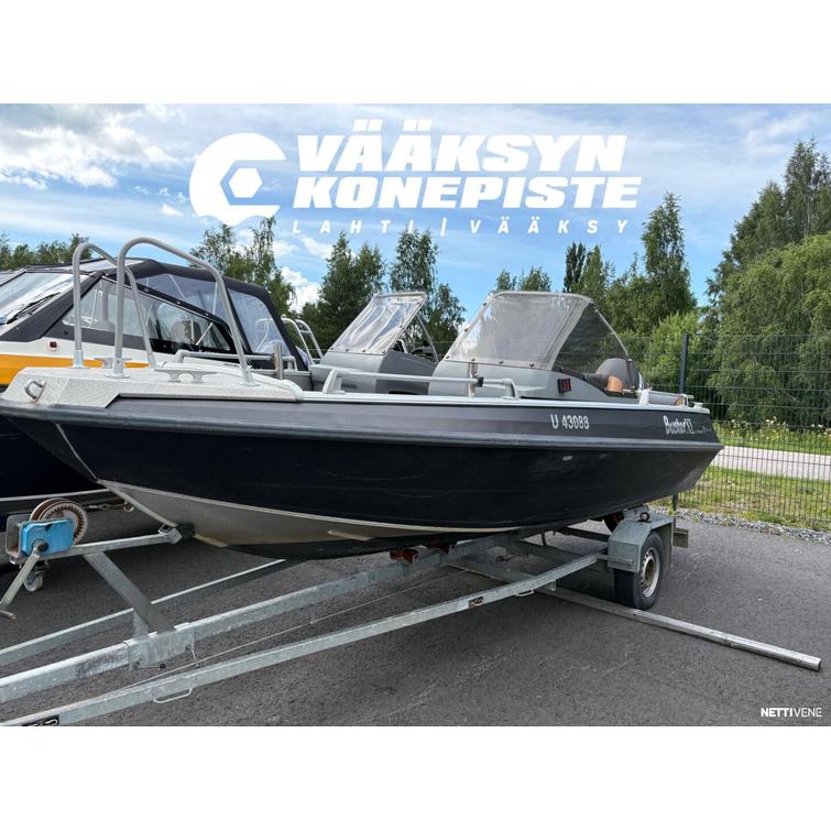 Buster XL + Yamaha F80