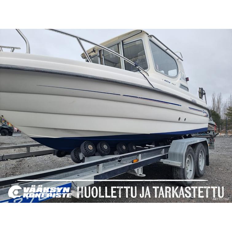 Bella 571 C + Evinrude E-Tec