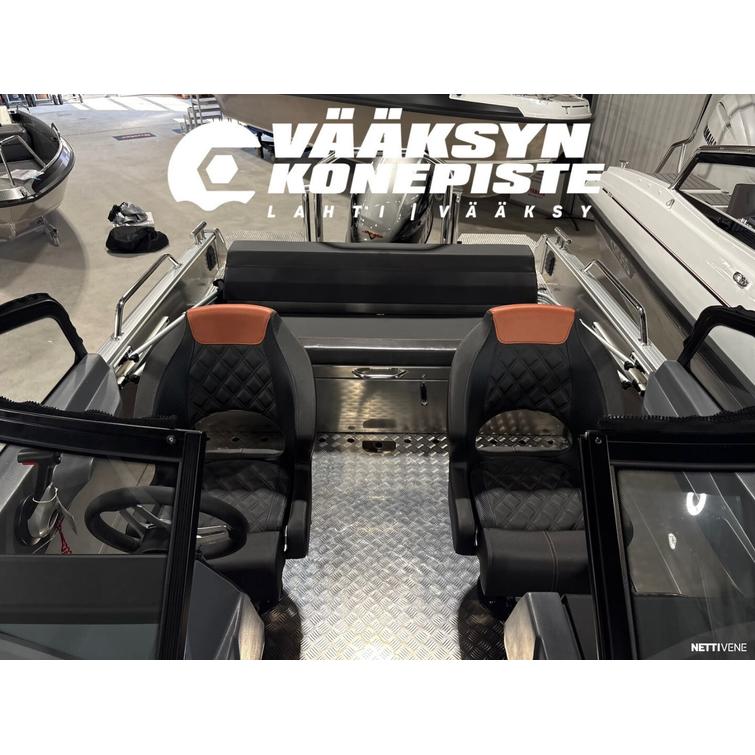 Buster XL V-MAX + Yamaha V MAX VF115XA