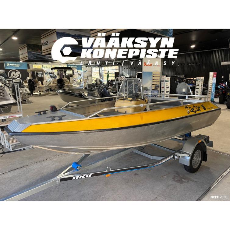 Buster S1 + Yamaha F20