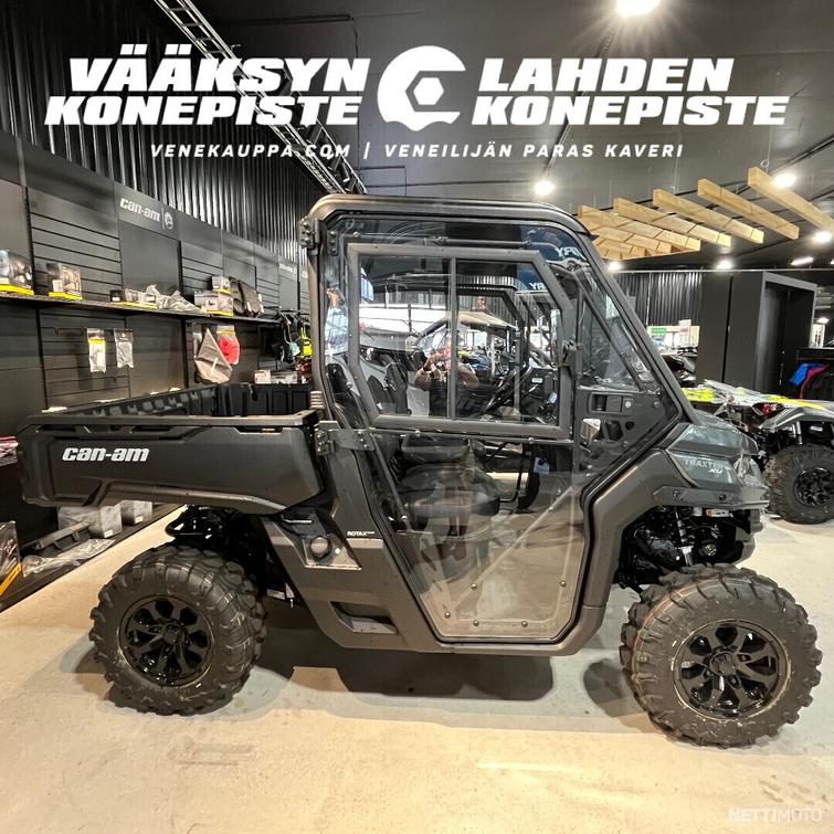 Can-Am Traxter XU HD9 T1b + BRP HYTTIPAKETTI