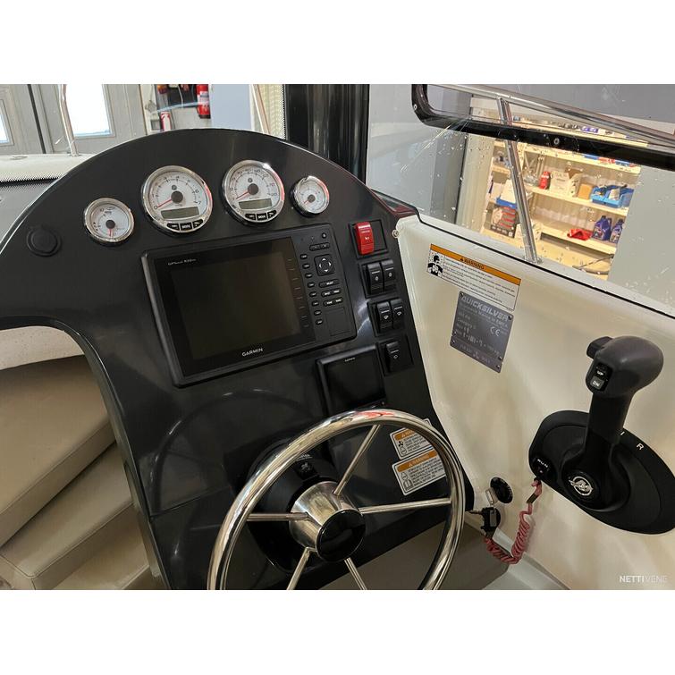 Quicksilver Muu malli PH 605 + Mercury F115 Efi