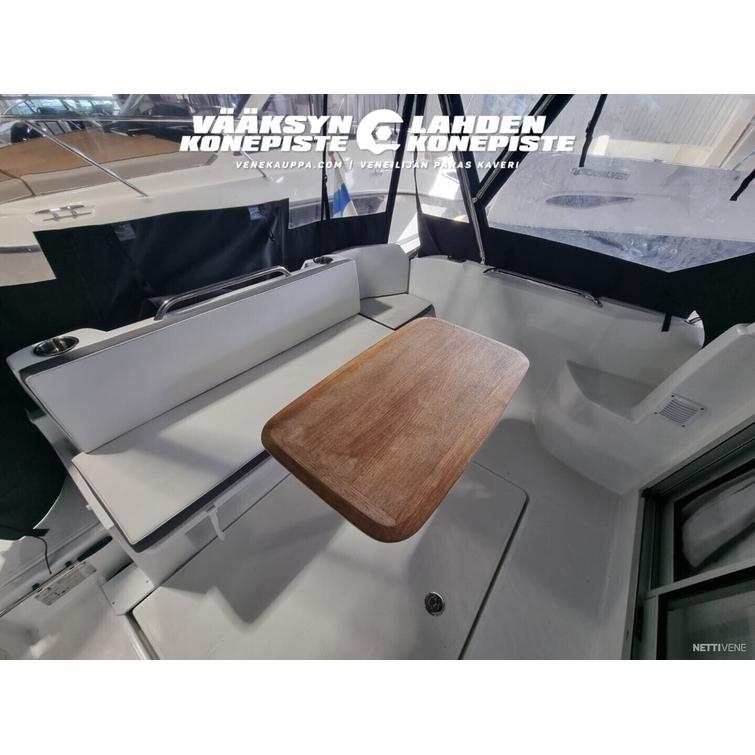 Beneteau Antares 8 + Yamaha F225