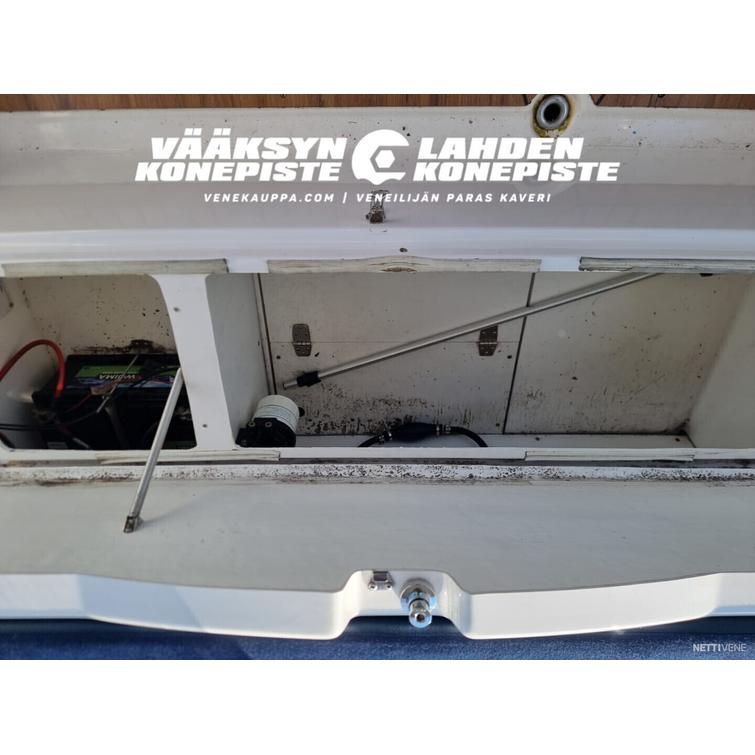 MV-Marin 5700 BR + Mercury F135