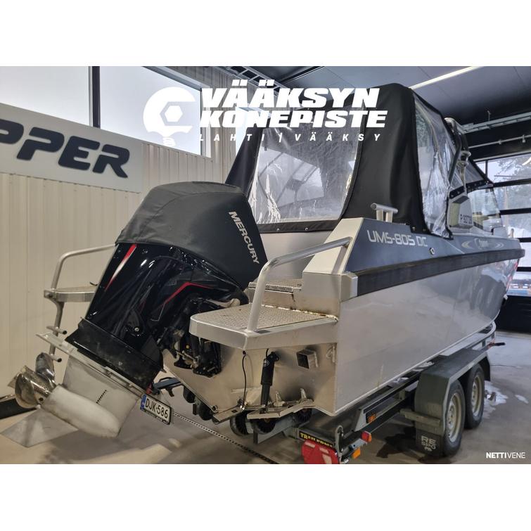 UMS 805DC TUNA + Mercury F200