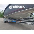 Falcon BR 8 + Mercury F300