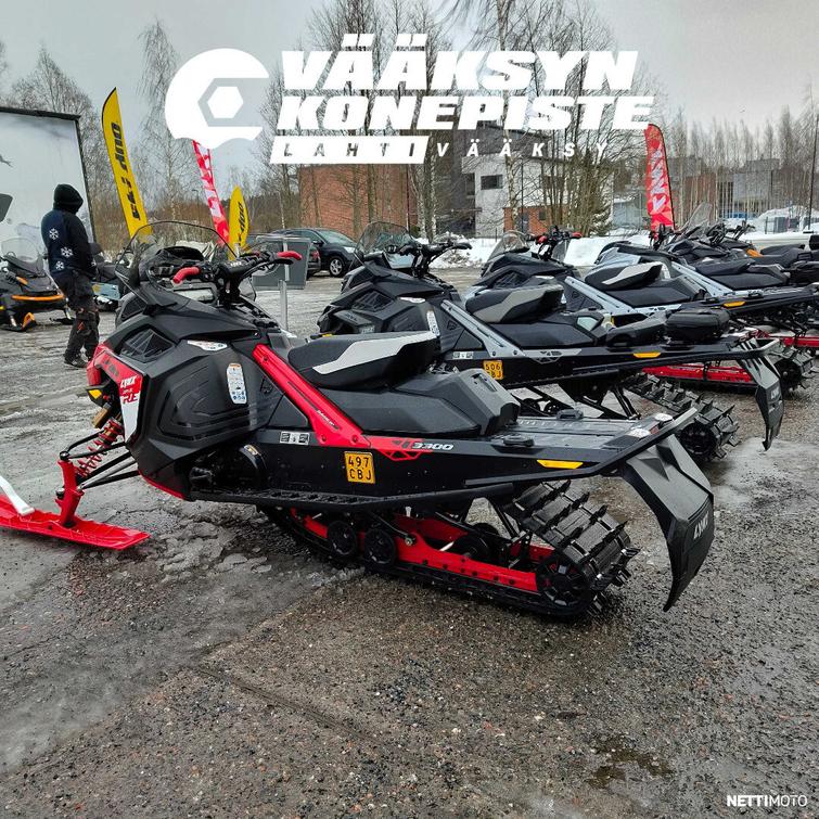 Lynx Rave RE 600RR E-TEC 3300 mm, 7.2in. Dig. Display