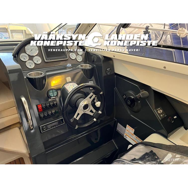 Quicksilver ACTIV 705 CRUISER + MerCruiser 220 V6