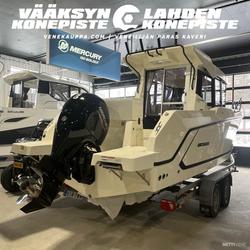 Quicksilver Captur 705 Pilothouse + Mercury F150 XL